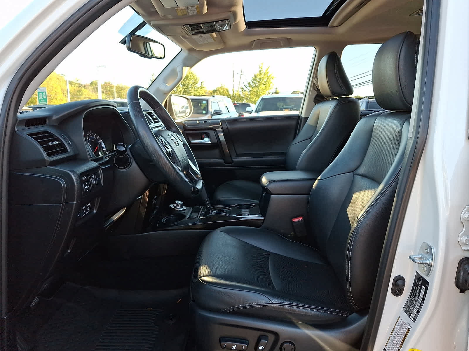 Used 2019 Toyota 4Runner Limited AWD/4WD image 16