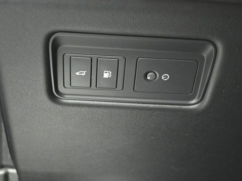 Used 2020 Land Rover Range Rover Sport HSE image 11