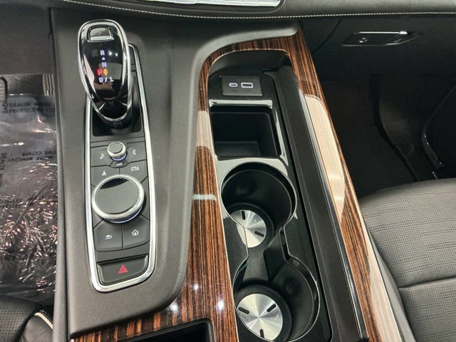 Used 2021 Cadillac Escalade Premium Luxury w/ Heavy-Duty Trailer Package AWD/4WD image 19