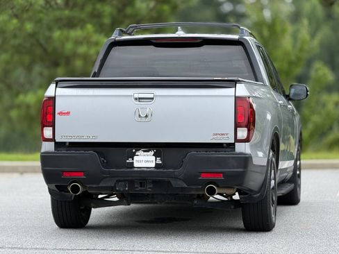 Used 2021 Honda Ridgeline Sport image 7