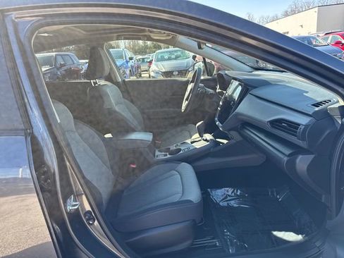 Used 2024 Subaru Crosstrek 2.0i Premium image 10