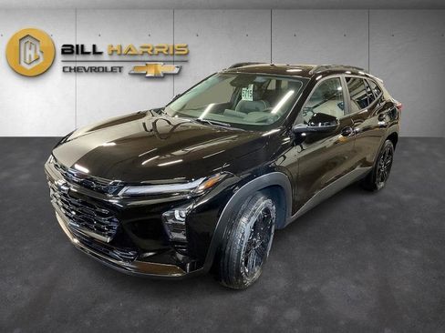 New 2026 Chevrolet Trax ACTIV w/ Sunroof Package image 1