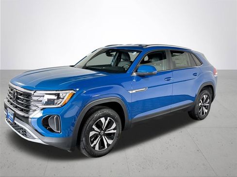 New 2025 Volkswagen Atlas Cross Sport SE image 2