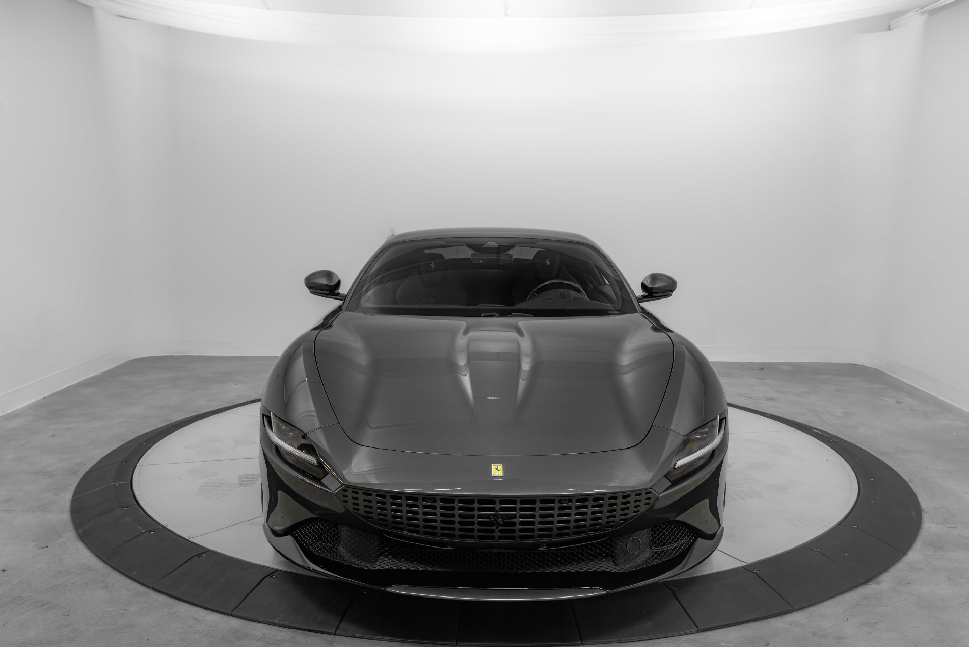 Certified 2023 Ferrari Roma RWD image 8