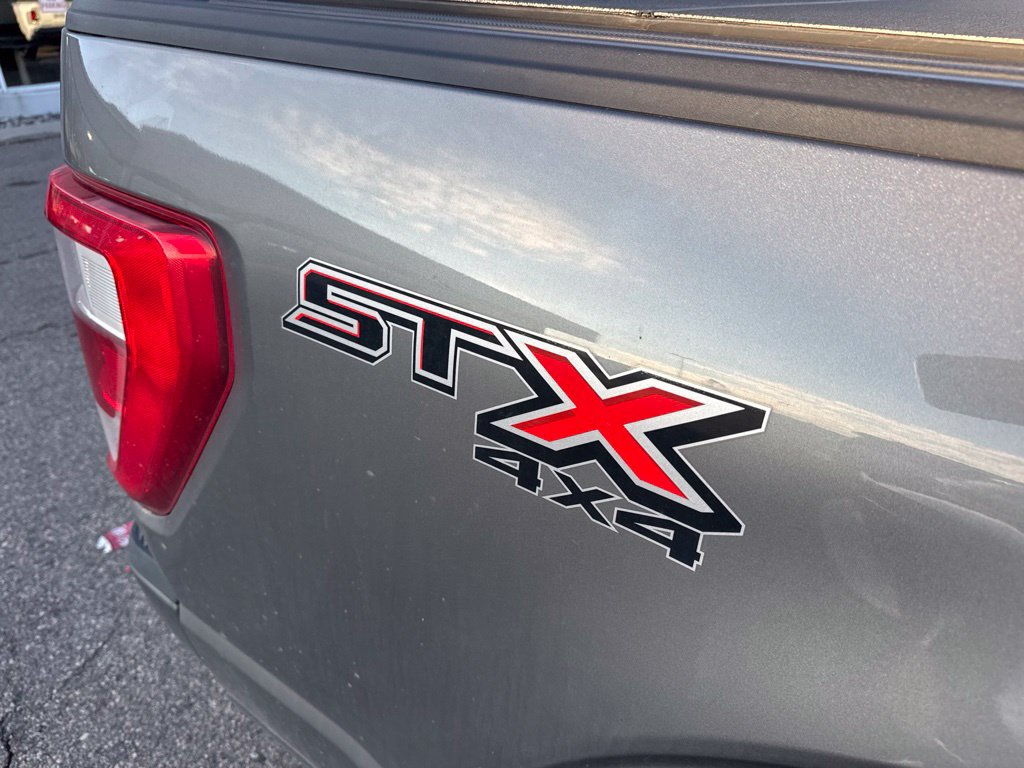 Used 2022 Ford F150 XL w/ STX Appearance Package AWD/4WD image 5