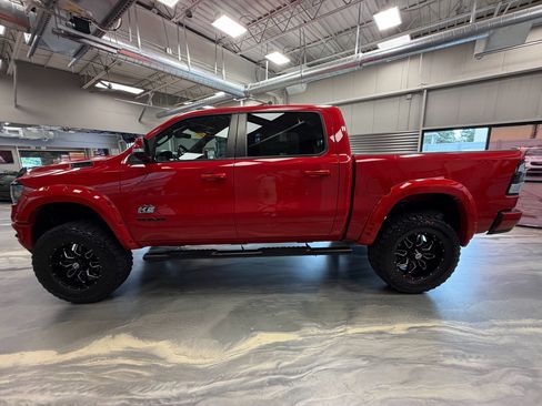 Used 2020 RAM 1500 Big Horn AWD/4WD image 38