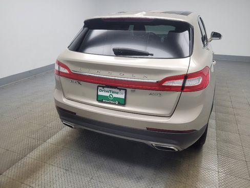 Used 2017 Lincoln MKX Reserve w/ Lincoln MKX Climate Package image 7