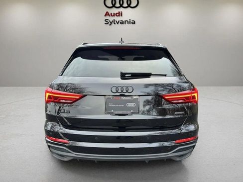 Certified 2025 Audi Q3 2.0T Premium w/ Convenience Package image 6