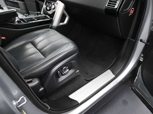 Used 2016 Land Rover Range Rover HSE AWD/4WD image 33