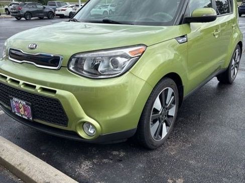 Used 2015 Kia Soul ! w/ Sun & Sound Package FWD image 3