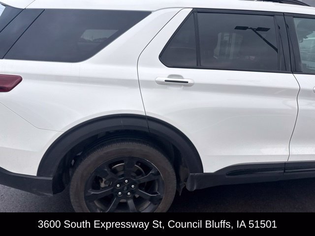 Used 2022 Ford Explorer ST-Line w/ Class IV Trailer Tow Package AWD/4WD image 6