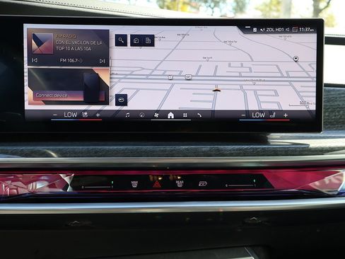 Used 2025 BMW 740i image 55