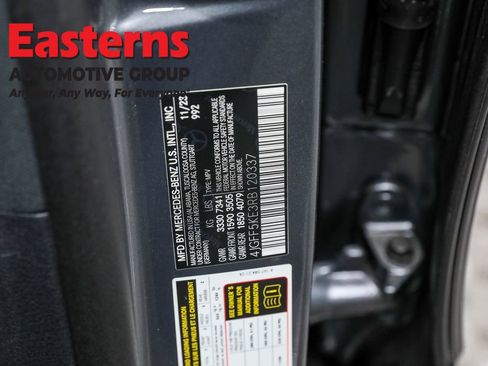 Used 2024 Mercedes-Benz GLS 450 4MATIC w/ AMG Line Exterior image 38