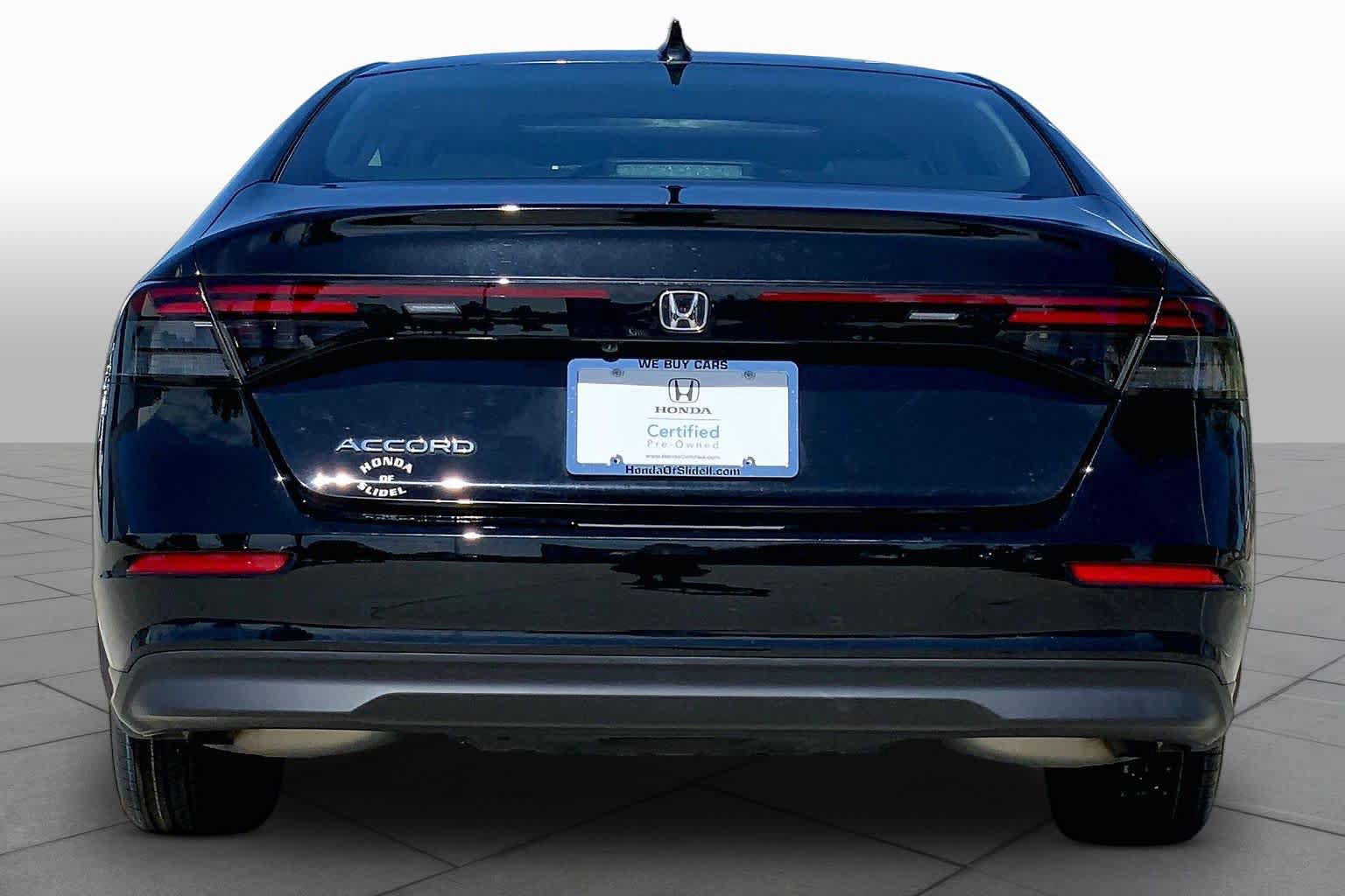 Used 2023 Honda Accord EX image 5