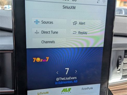 Used 2023 Ford Explorer Limited w/ Limited Technology Package image 21