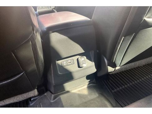 Used 2022 Nissan Frontier PRO-4X w/ Pro-4X Premium Package image 26