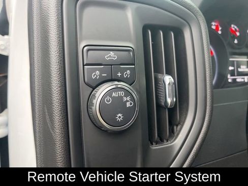 Used 2022 Chevrolet Silverado 1500 Custom image 14