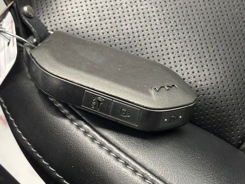 Used 2024 Kia Telluride S w/ S Sunroof Package image 73