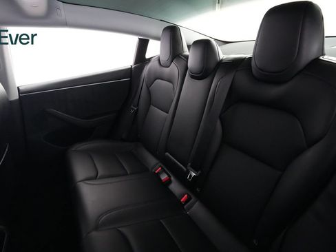 Used 2025 Tesla Model 3 Long Range AWD/4WD image 24
