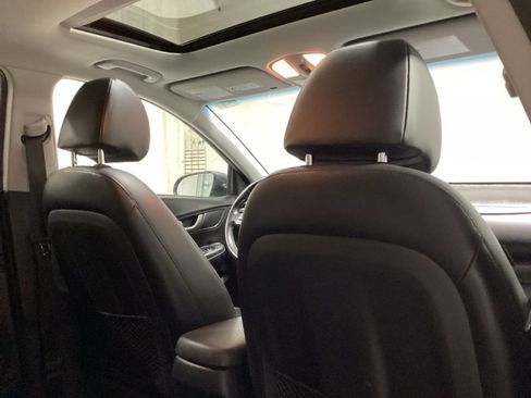 Used 2018 Hyundai Kona Limited image 11