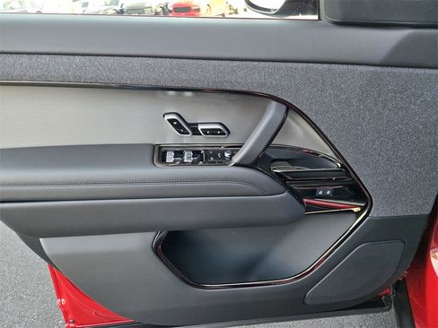 New 2026 Land Rover Range Rover Sport SE image 11