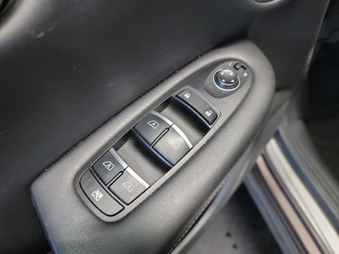 Used 2019 INFINITI QX50 Essential w/ Premium Heat Package AWD/4WD image 14
