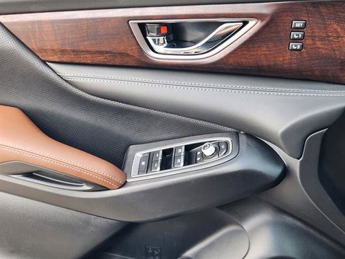 Certified 2025 Subaru Ascent Touring image 17