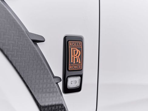 Used 2026 Rolls-Royce Cullinan AWD/4WD image 35