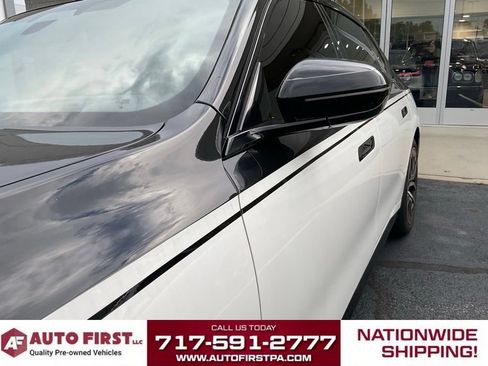 Used 2023 BMW 760i xDrive w/ Executive Package AWD/4WD image 5