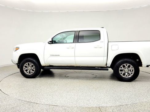 Used 2016 Toyota Tacoma SR5 w/ SR5 Appearance Package (SN) RWD image 8