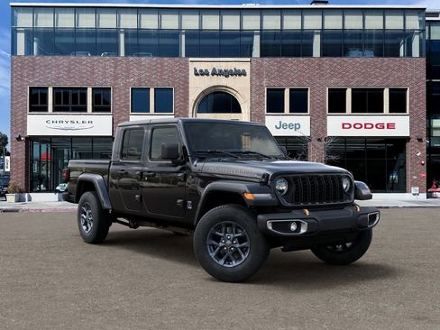 New 2026 Jeep Gladiator Sport AWD/4WD image 5