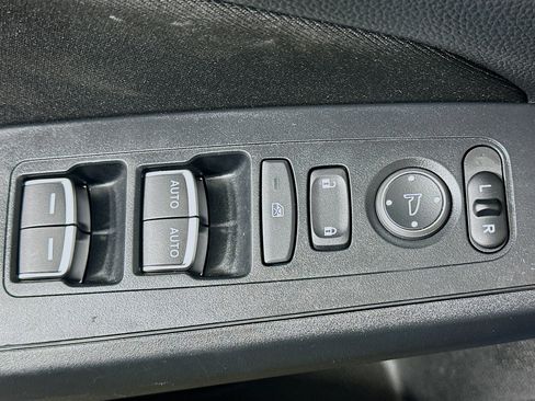 Used 2025 Honda Civic Sport image 15