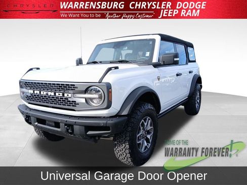 Used 2024 Ford Bronco Badlands image 10