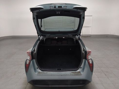 Used 2017 Toyota Prius Three FWD image 29
