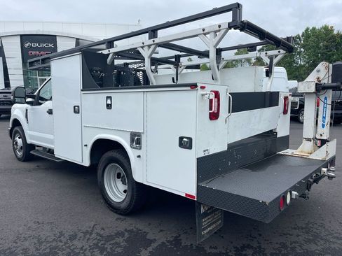 Used 2017 Ford F350 XL w/ Power Equipment Group image 3