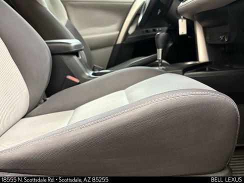 Used 2013 Toyota RAV4 XLE FWD image 26