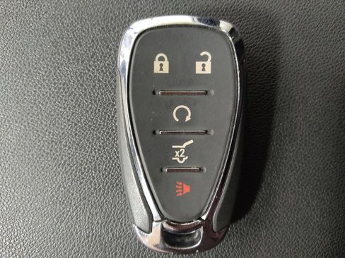 Used 2022 Chevrolet Equinox LT w/ Driver Convenience Package FWD image 32