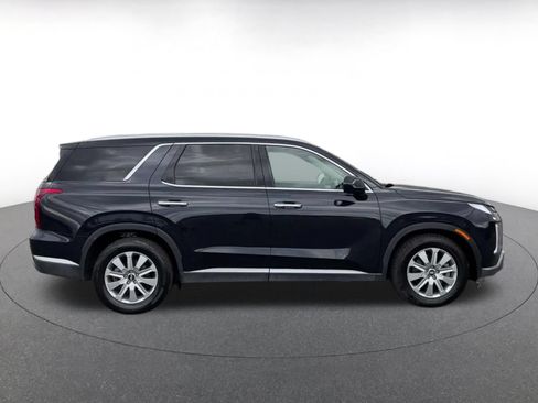 Used 2025 Hyundai Palisade SEL AWD/4WD image 16