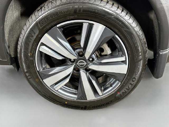 Used 2023 Nissan Rogue SL w/ SL Premium Package AWD/4WD image 32