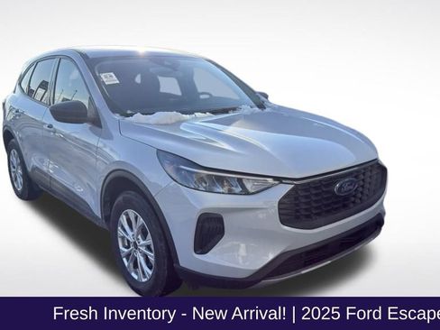 Certified 2025 Ford Escape Active image 1