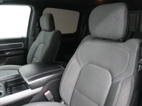 Used 2020 RAM 1500 Lone Star image 10