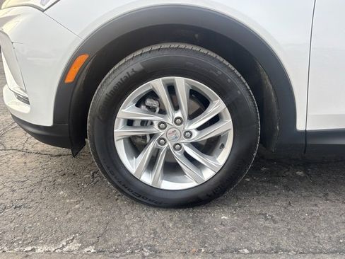 Used 2024 Buick Envista Preferred w/ Convenience I Package image 10