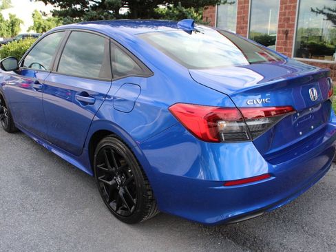 Used 2023 Honda Civic Sport image 8