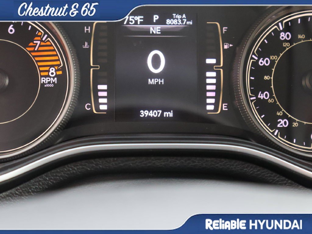 Used 2021 Jeep Cherokee Latitude Lux AWD/4WD image 29