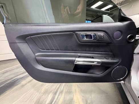 Used 2015 Ford Mustang GT Premium w/ Equipment Group 401A RWD image 43