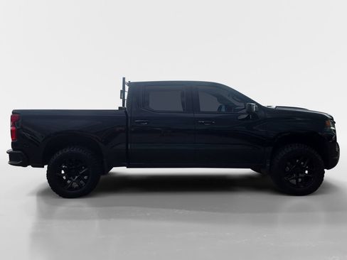 Used 2025 Chevrolet Silverado 1500 LT Trail Boss w/ LT Trail Boss Premium Package AWD/4WD image 7