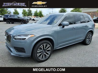 Used 2022 Volvo XC90 T5 Momentum w/ Protection Package Premier