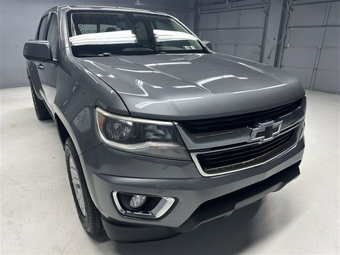 Used 2018 Chevrolet Colorado LT w/ LT Convenience Package AWD/4WD image 9