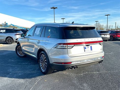 Used 2022 Lincoln Aviator Reserve w/ Elements Package Plus image 6