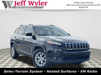 Used 2015 Jeep Cherokee Latitude w/ Cold Weather Group video 1